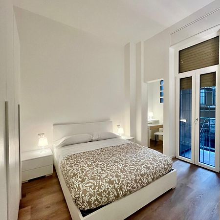 Central Side Apartment Мілан Екстер'єр фото