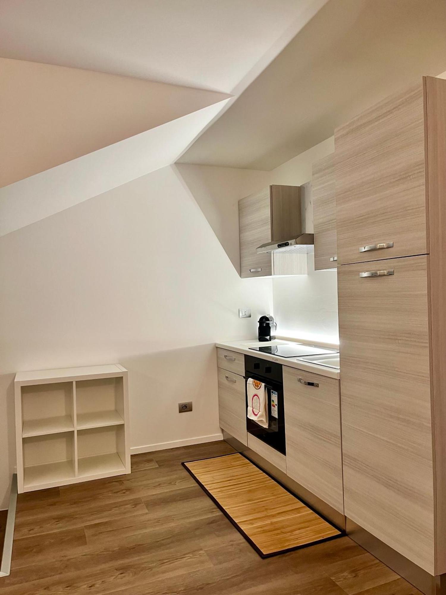 Central Side Apartment Мілан Екстер'єр фото