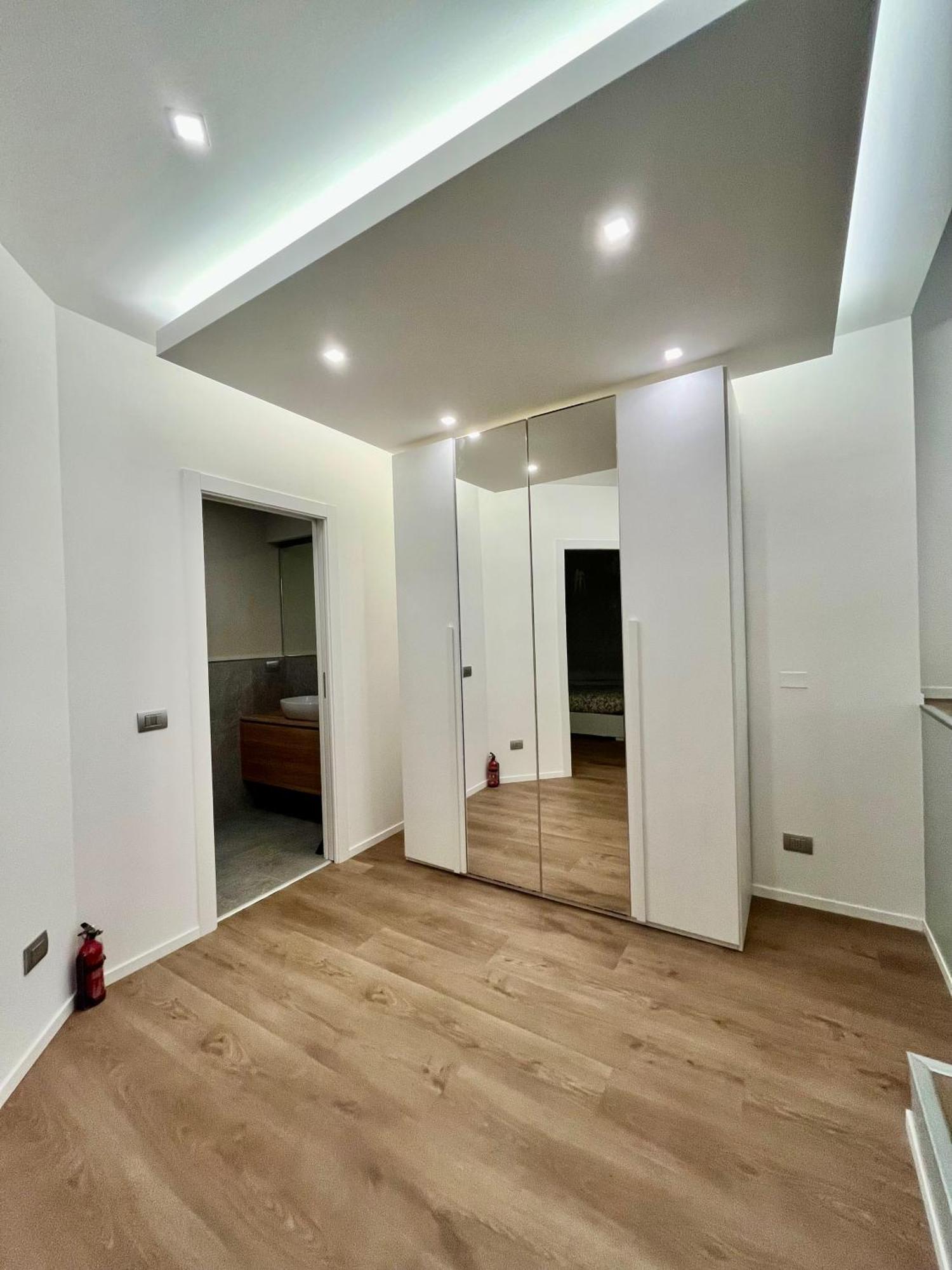 Central Side Apartment Мілан Екстер'єр фото